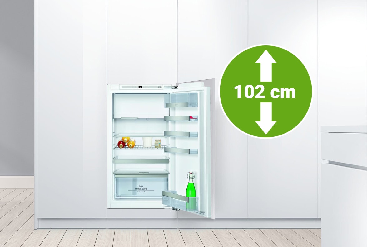 Inbouw koelkasten voor een 102 cm hoge keuken nis.