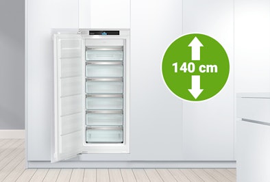 Inbouw vriezers voor een 140 cm hoge keuken nis.