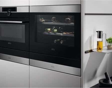 AEG wijnkast inbouw KWK884520M afbeelding 4