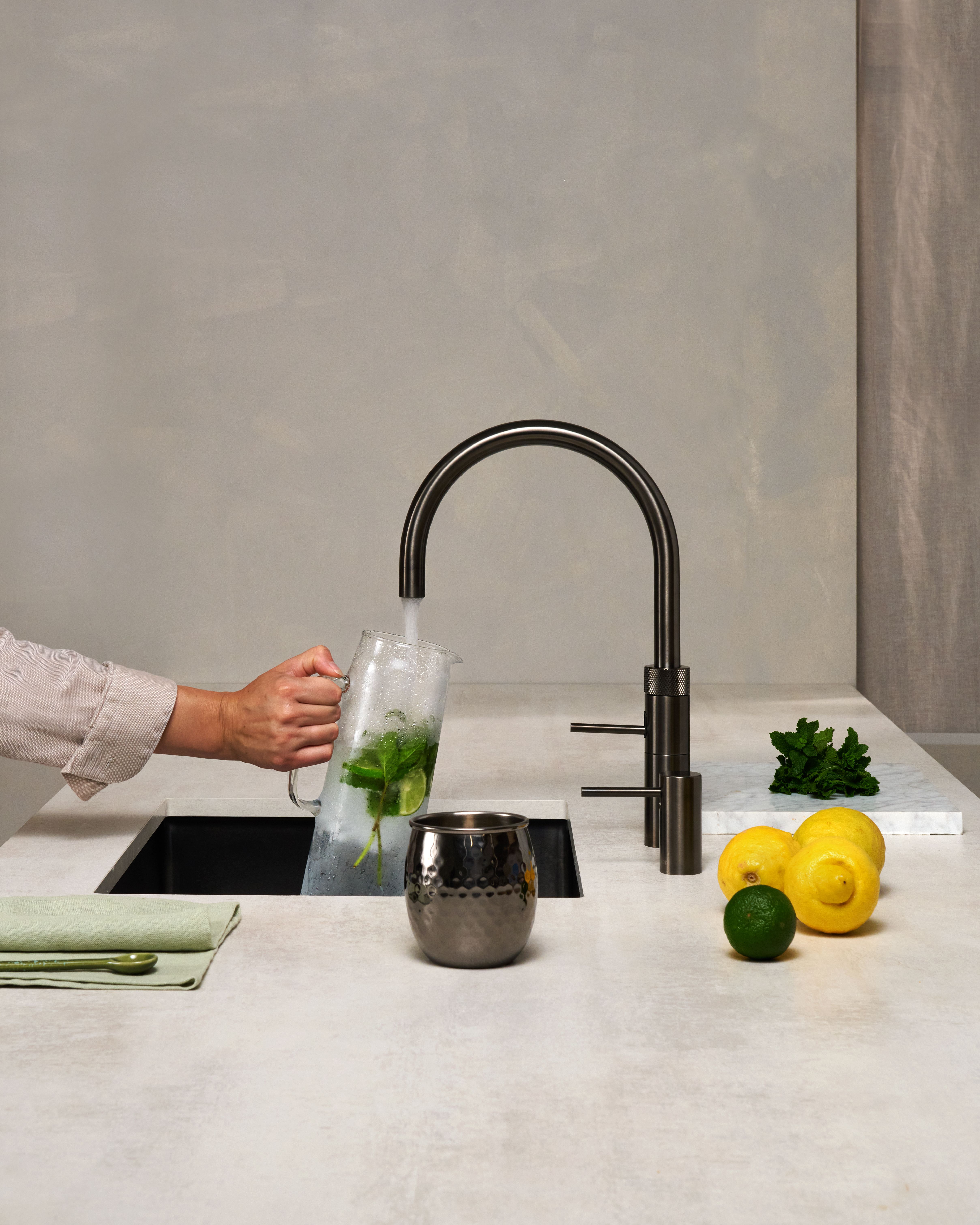 Combi+ Fusion Round Gun Metal + Cube van Quooker afbeelding 6