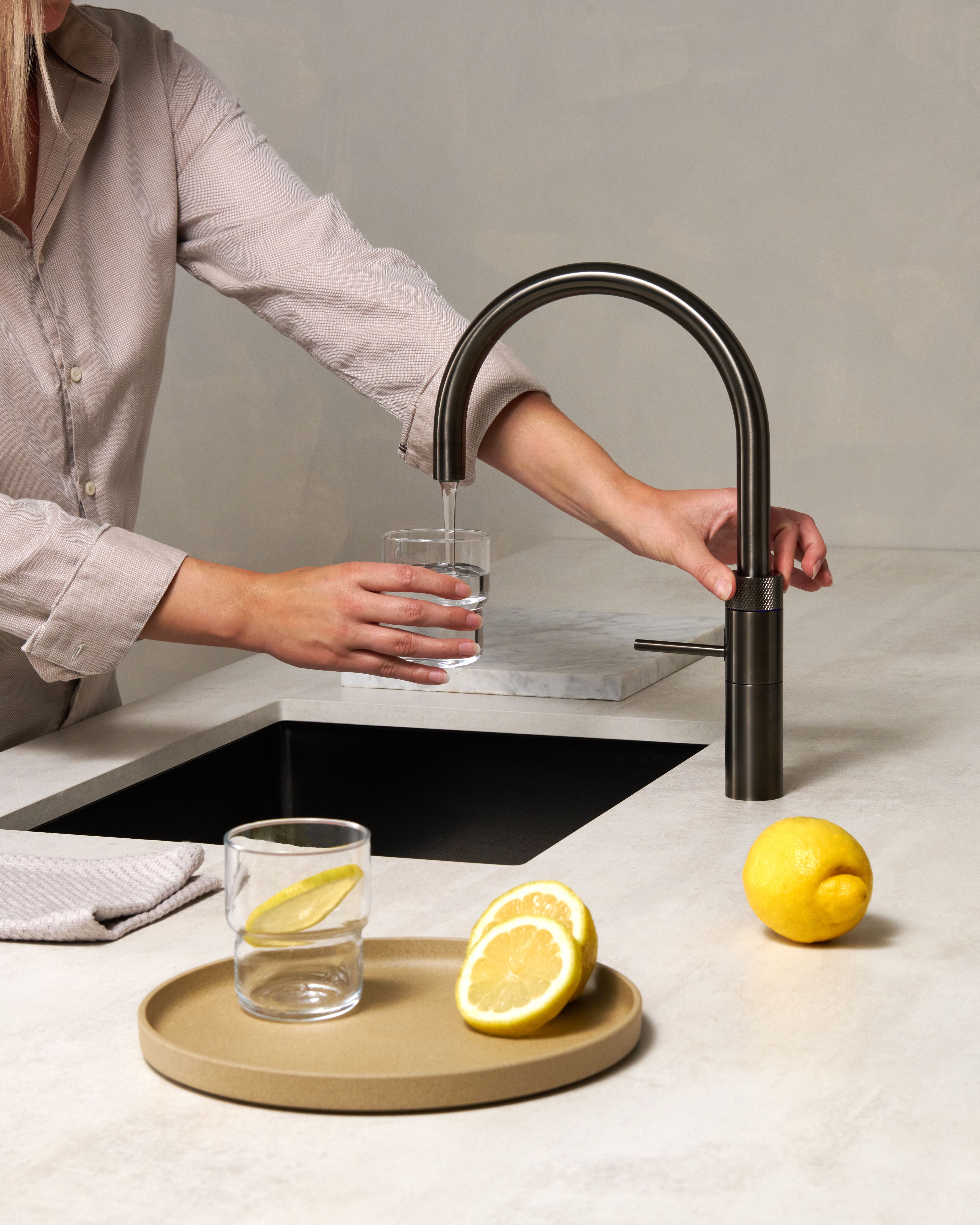 Combi Fusion Round Gun Metal van Quooker afbeelding 6